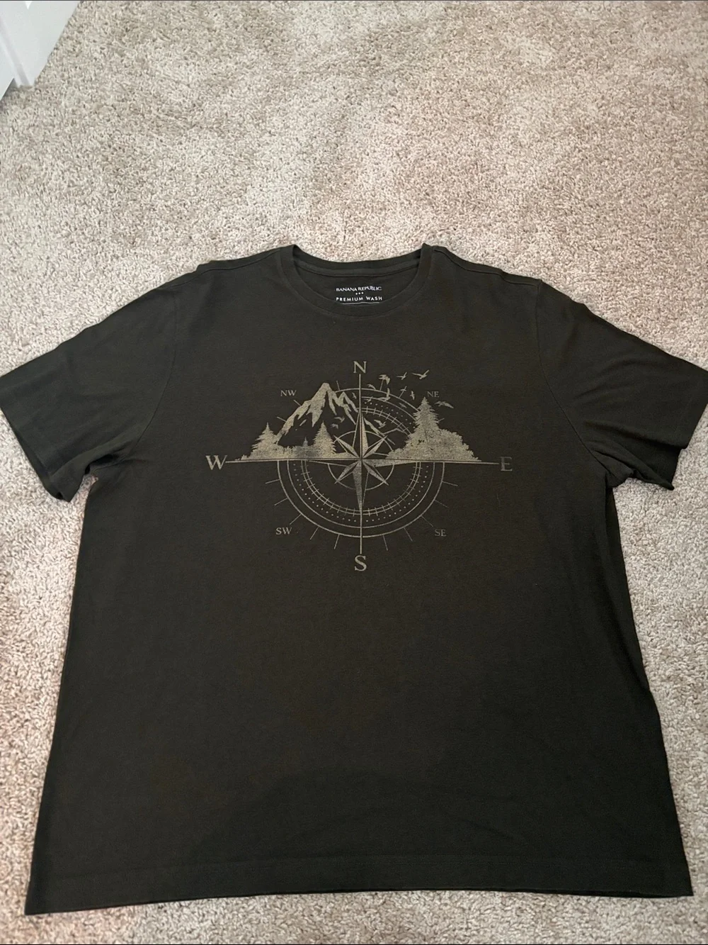 Banana Republic Black Crewneck T-Shirts